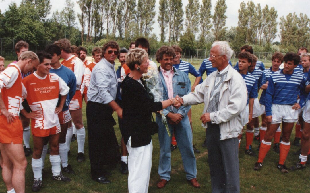 Jan Linkerhof; “De onschatbare waarde van de mensen achter de schermen van een voetbalselectie”