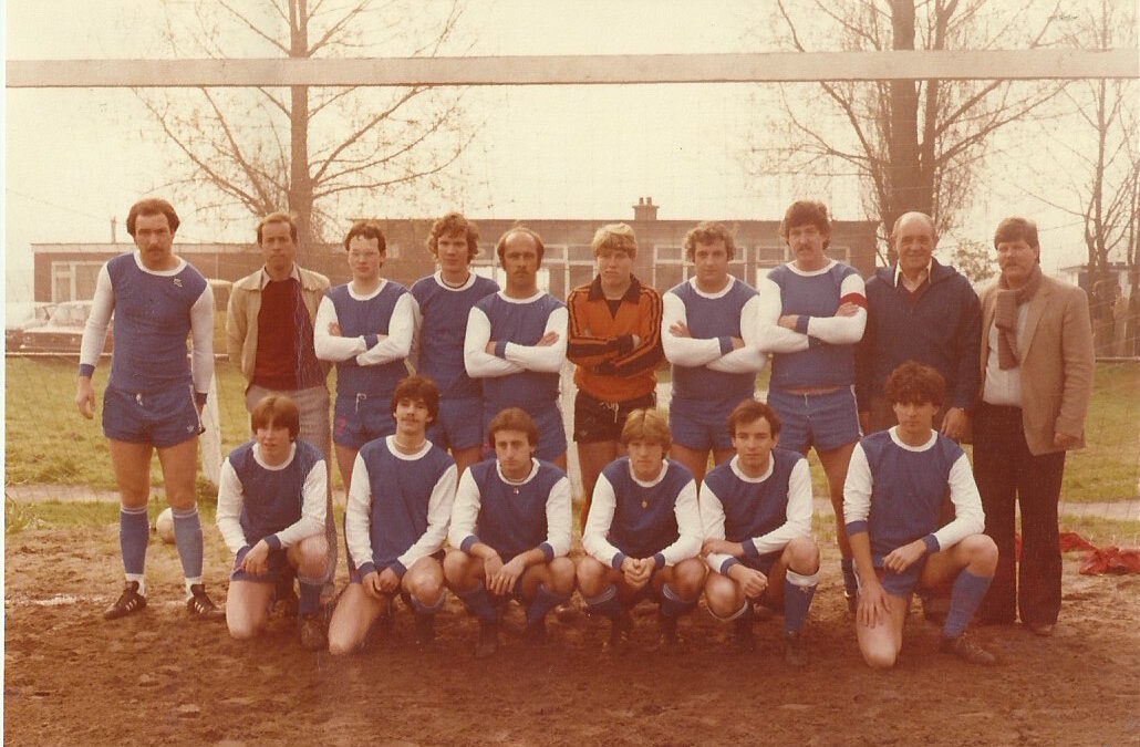 Reünie oud Wit-Blauw RK en sv Kijkduin leden