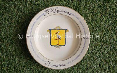Uniek kampioensbord van v.v. Laurens